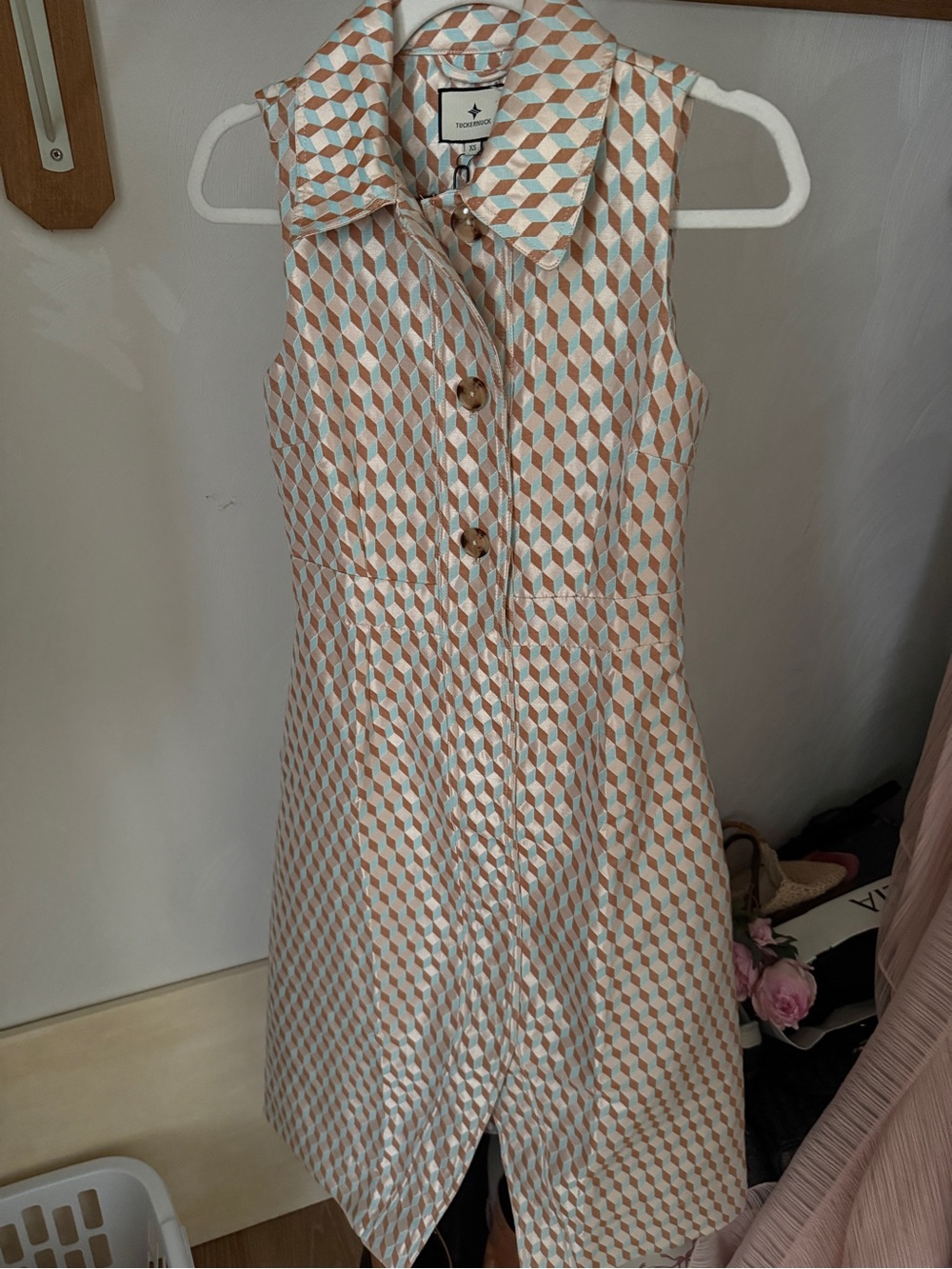 Sleeveless Geometric Midi Dress in Cream and Tan